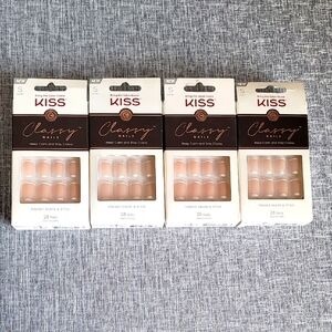 4 Packs KISS Classy French Glue On Nails Short 87632  New